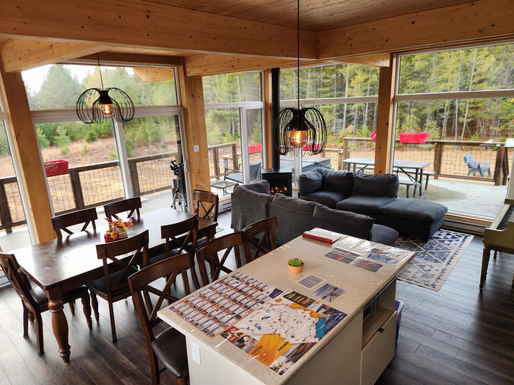 Les Chalets Double K # 2 圣亚历克西德蒙 外观 照片
